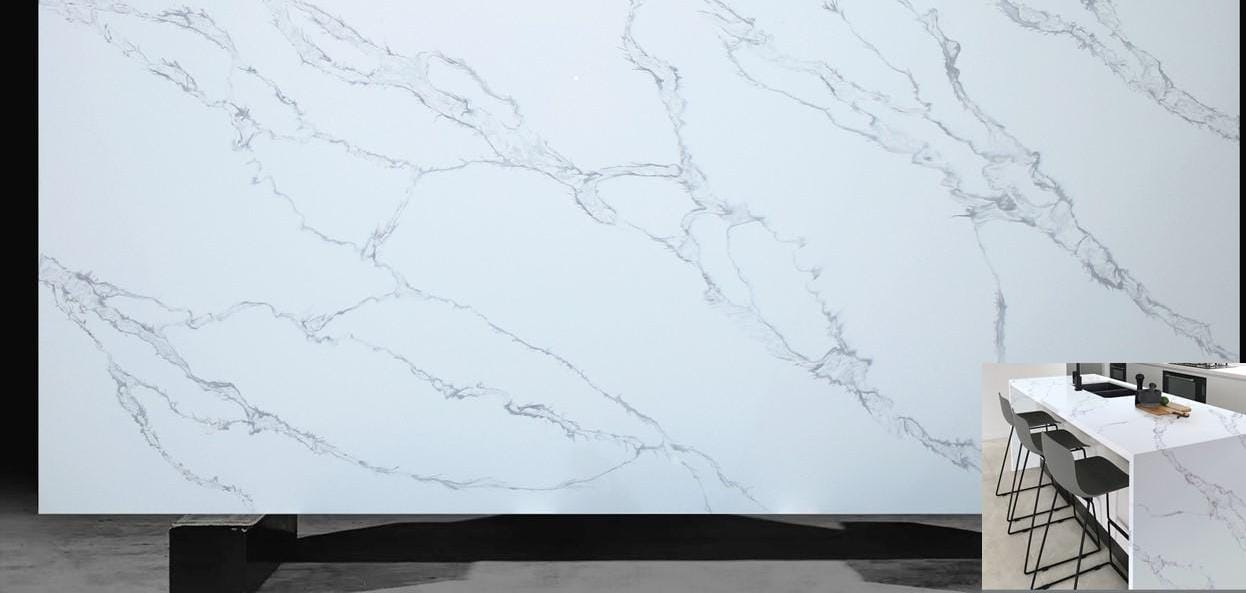 Calacatta Statuario Jumbo slab sample